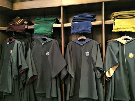 harry potter world robes